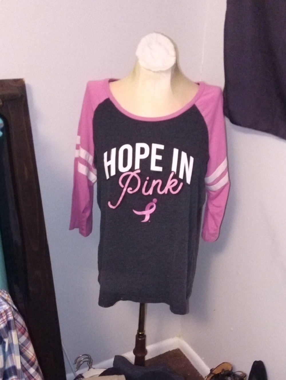 Hope in Pink Raglan Women's Jersey Top - Pink/Charcoal